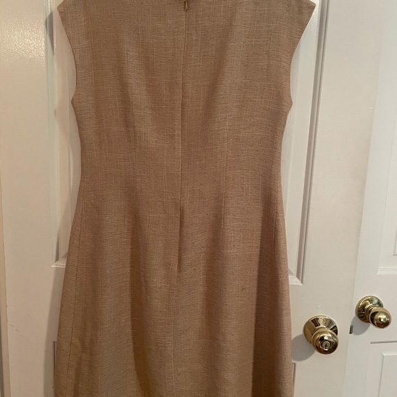 Beautiful Beadwork Dress - Picture 6 of 6